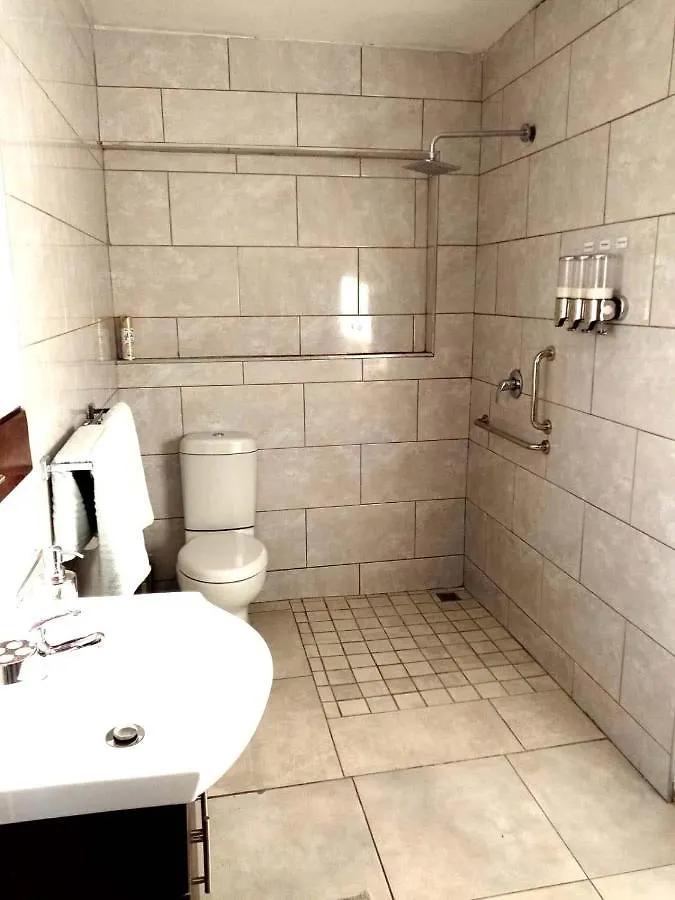 Bed & Breakfast 30Onv Guesthouse Cape Town